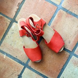 BRYR Emma Spanish Mid Heel clogs size 41